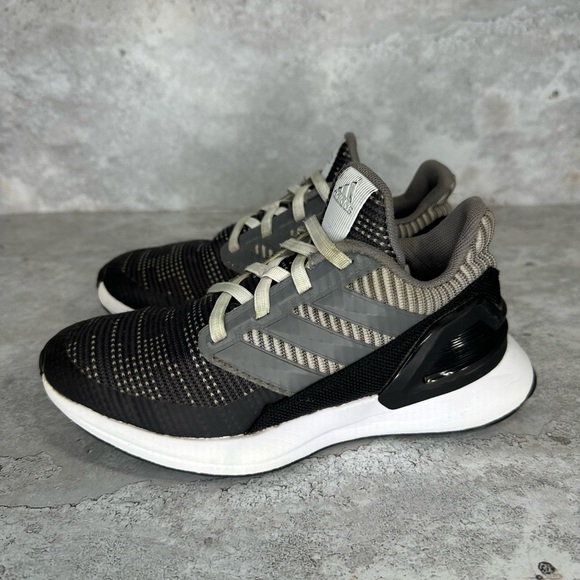 adidas‎ Unisex-Child RapidaRun Knit El Running Shoe - Picture 1 of 7